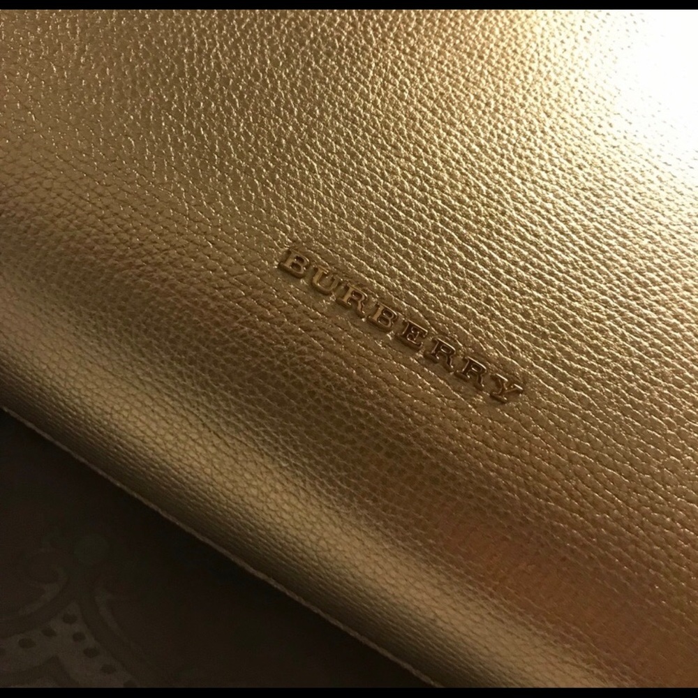 Burberry Handbag - Picture 5 of 5